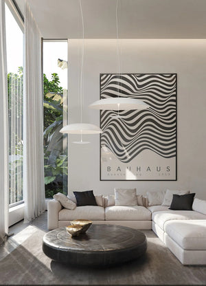 Lampada a sospensione  per soffitti alti. Design elegante e minimale per living